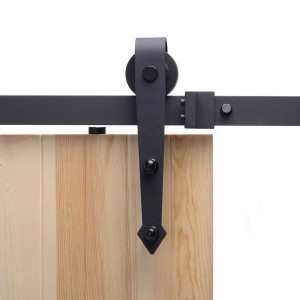 Herrajes para puertas de granero con flechas